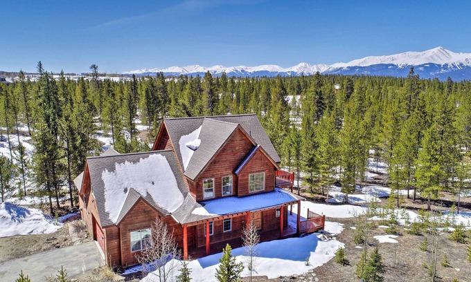 Leadville House | 'Rocky Bear Lodge' on 2 Acres Near Turquoise Lake