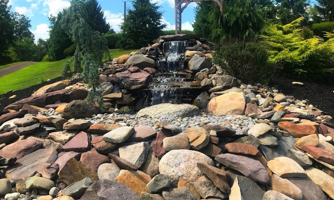 Bloomsburg Hotel | Rolling Pines Golf & Banquet Facility