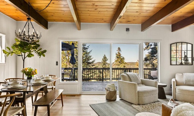 Arrowhead Villas Ski Chalet | Romantic & Family Friendly Chalet In The Woods