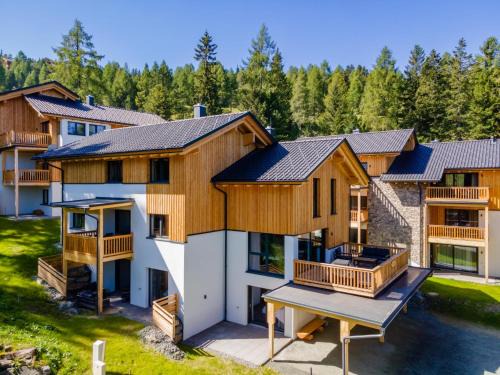 Turracher Hohe House | Romantik Mountain Chalet