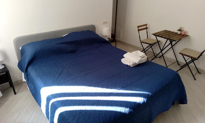 Naples House | Rooms add e criatur