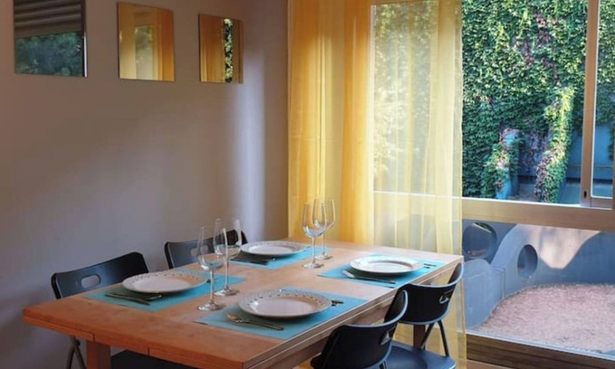 Flandres Apartment | Roomy ,calm and comfy :) in the easy Paris !