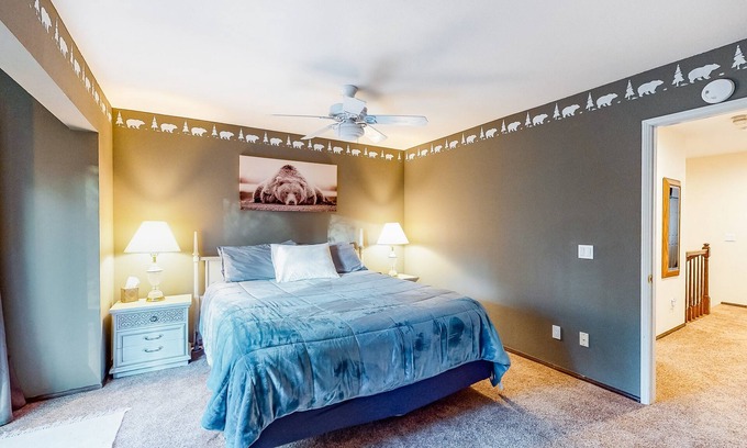 Summit Estates Condo | Rosie's Hideaway #331