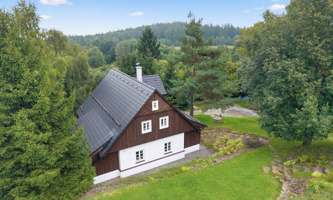 Strasin House | Roubenka Maleč by Interhome