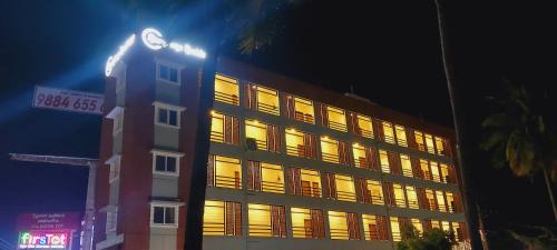 Khattalwada Hotel | Roundana Residency SIPCOT OMR Chennai - Unit of Prohotel