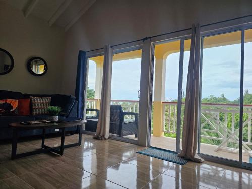 Anse La Raye Apartment | Royal Escape - 2