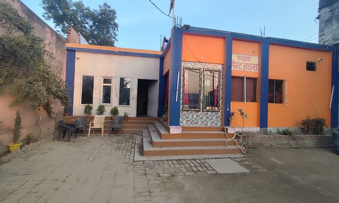 Faizabad House | Rudrakasha Guest House By GRB