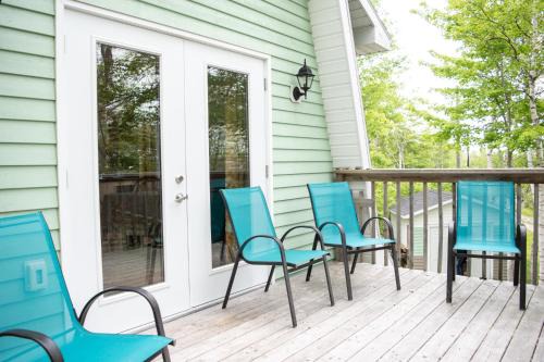 Indian Brook Bed & Breakfast | Rumi Guest House on the Cabot Trail