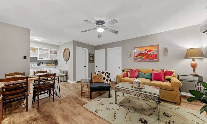 Cave City Apartment | Run for the Roses- timeless tradition of the Kentucky Derby