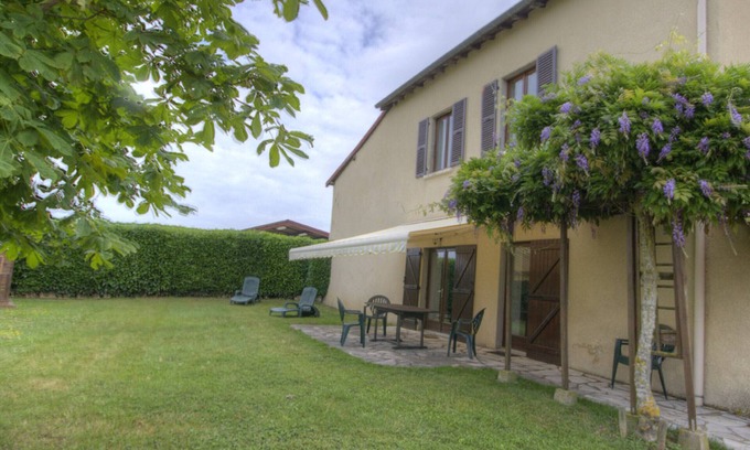 Notre-Dame-de-Boisset Cottage | Rustic cottage with wifi, pets allowed