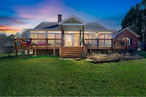 Covington House | Rustic Elegance- Farmhouse Retreat in Covington farmhouse
