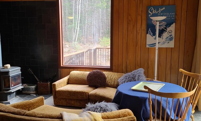 Franconia House | Rustic Escape