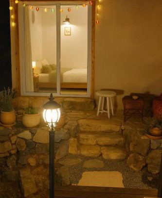 Kfar Hoshen Ski Chalet | Rustic Galilee Cabin Perfect Winter Getaway