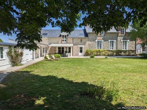 Mareau-aux-Bois House | Séjour de charme à Mareau-aux-Bois : parc, home cinéma, billard, tennis et télétravail en fibre ultra-rapide - FR-1-590-279