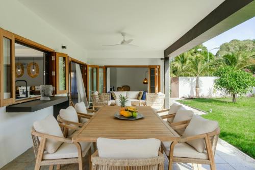 Trou aux Biches Villa | Séjournez à Okalm