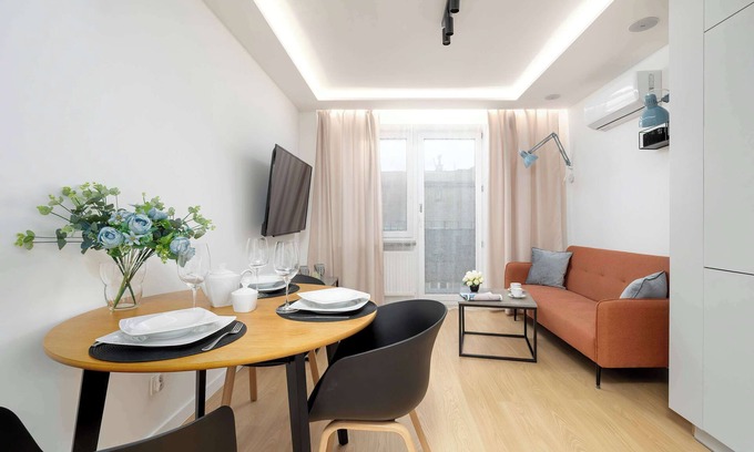 Rzeszow Apartment | Słoneczna 1 | Rzeszów | Stylish Apartment | Air Conditioning | Desk | 2 Bedrooms