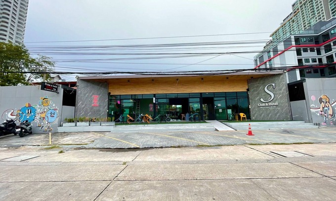South Pattaya Villa | S Club & Hotel