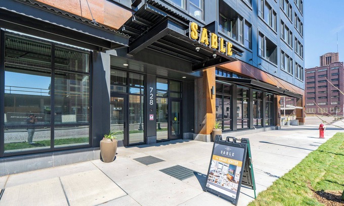 Warehouse District Apartment | Sable 301 - Studio