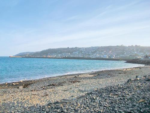 Newlyn House | Salty Cottage