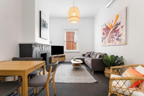 Glenelg South House | Salty Pines - 3BR House Glenelg South