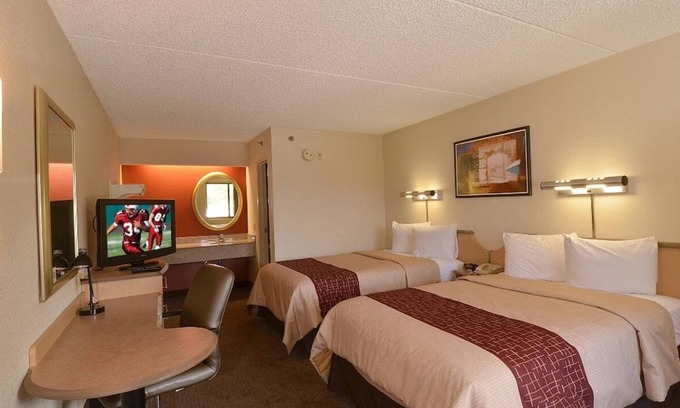 North San Antonio - SAT Hotel | San Antonio Gem: Two Family Ready Rooms with Pet-Friendly Atmosphere