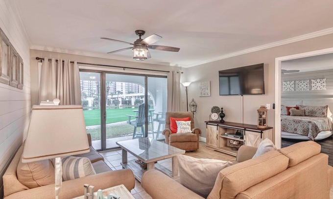 Panama City Beach Villa | Sand Dollar Villa 504: closest to beach, restaurants, convention, no resort fee