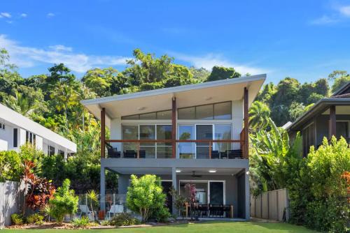 Trinity Beach House | Sandveil at Trinity Beach