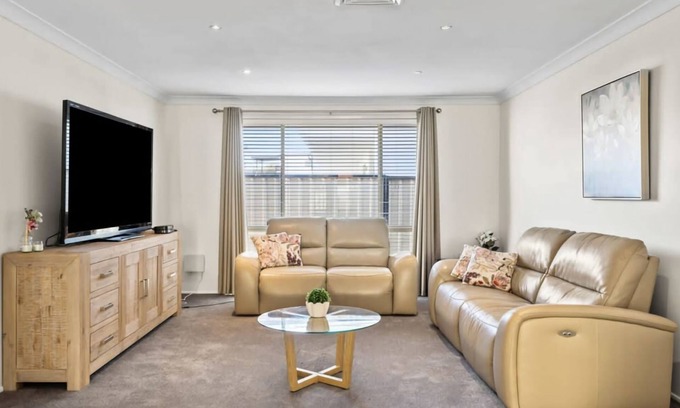The Entrance North House | Sandy Serenity Pet Friendly
