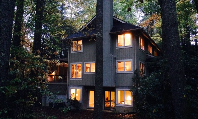 Sapphire House | Sapphire, NC/Burlingame