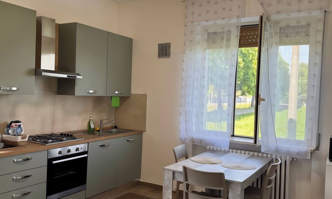 Zanica House | Sara's House, comfort and privacy a stone's throw from Bergamo
