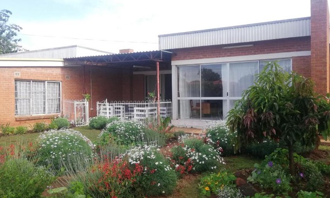 Bulawayo Bed & Breakfast | Savanna