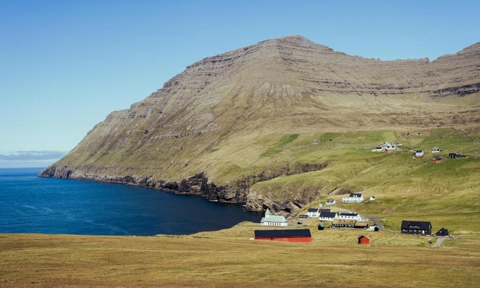 Vidareidi House | Sea and Mountain View - Scenic Village - 2BR House