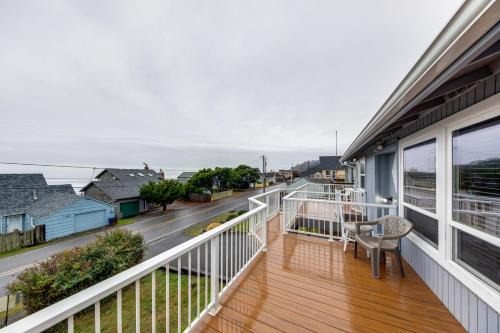 Roads End House | Sea Breeze