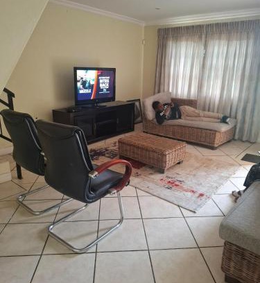 East London Apartment | Sea Breeze Valley 2