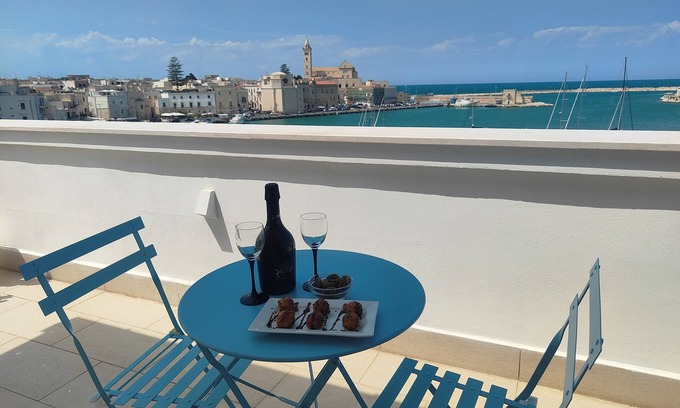 Trani Apartment | SEA DREAM PALACE 1