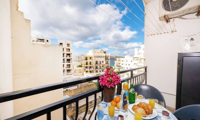Bugibba Apartment | Seashells 1 Bedroom Apartament.