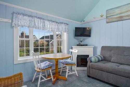 South Yarmouth House | Seaside Cottages - Cottage 14 - Mist Cottage