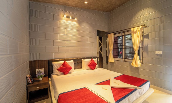 HBR Layout Apartment | Seasons Suites HBR