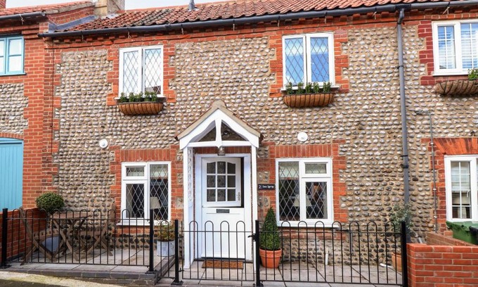 Sheringham House | Seaspray