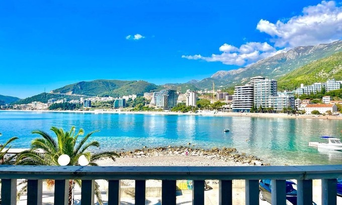 Rafajlovici Apartment | Seaview Apartments Rafailovici