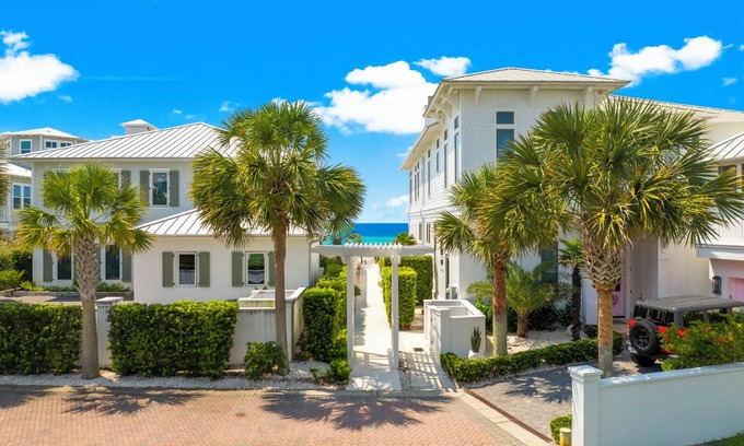 Seagrove Beach Condo | Seaview Villas by Panhandle Getaways