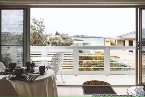 Kiama Apartment | Seaview-Waterfront-Private-On the Coastal Walk-Shutters by the Sea