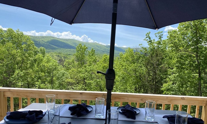 Fort Valley Cottage | Secluded retreat in the heart of Shenandoah, perfect hideaway to settle the soul