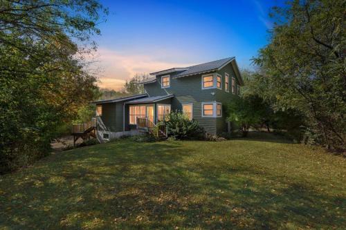 Ottawa House | Secluded Woodland Retreat Near Starved Rock Park home