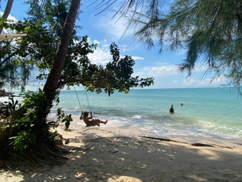 Haad Son Resort | Secret Beach Bungalows