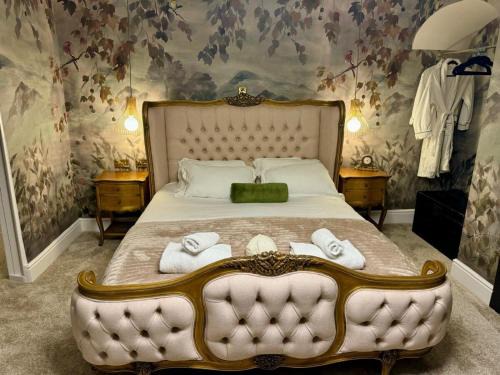 Leyburn House | Secret Garden Estate - Leyburn