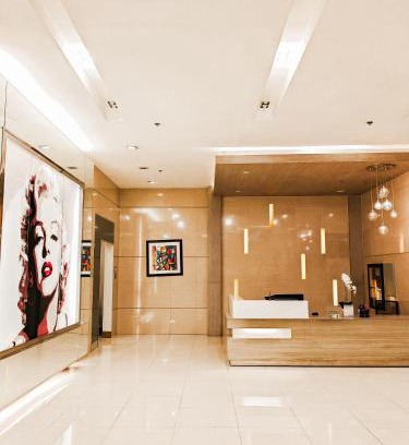 South Triangle Apartment | SELF CHECK IN studio in Manila PH