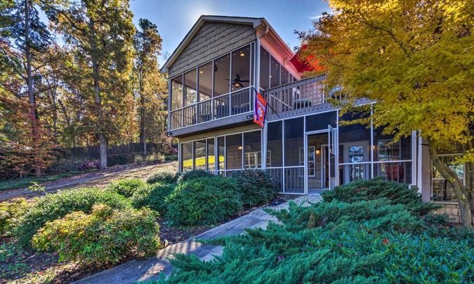 Seneca House | Seneca Townhome on Lake Hartwell Less Than 4 Mi to Clemson