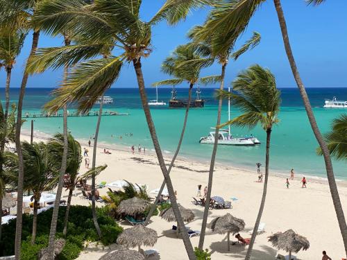 Bavaro Apartment | SERENARA - VACATION SUITES DELUXE - playa LOS CORALES