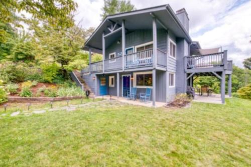 Lake Junaluska Apartment | Serenity Hillside Lower